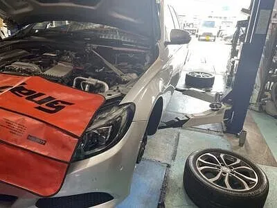 大阪市からメルセデスベンツ・車検　