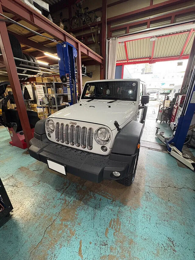 ラングラー　車検、タイヤ交換、フィルター交換、ブレーキパッド