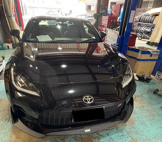 ＧＲ８6　フロント・サイドリップ、ブレーキグリップ、パネル交換