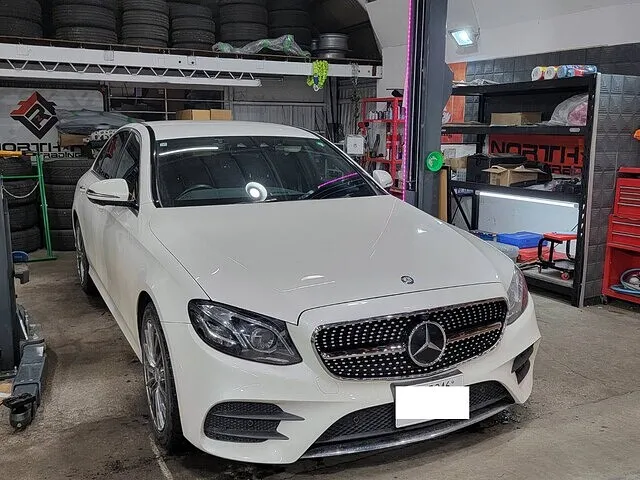 札幌市　白石区　E250 リアディフーザー取付