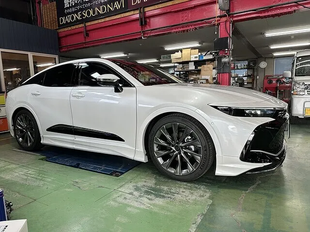 熱販売 クラウンクロスオーバー ダウンサス取付 パーツ