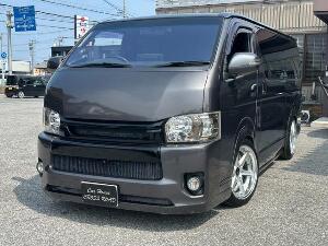 ハイエースバン