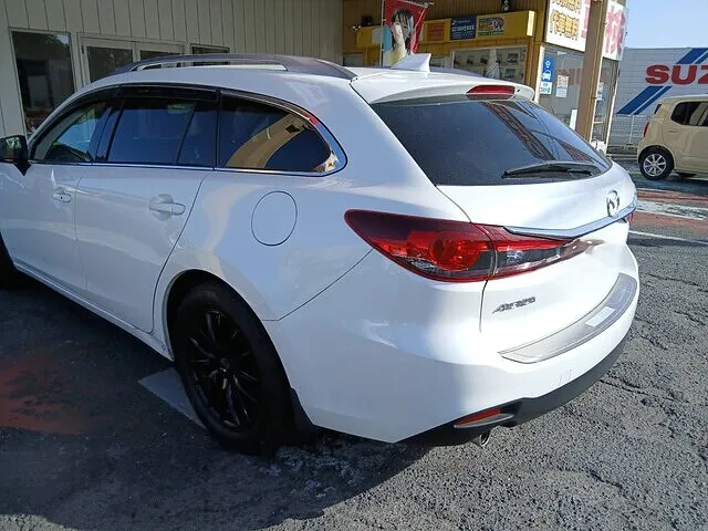 ひたちなか市/左　リヤドア/鈑金塗装/マツダ　アテンザ