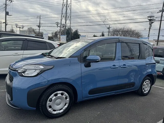 ひたちなか市/左　スライドドア/鈑金塗装/トヨタ　シエンタ