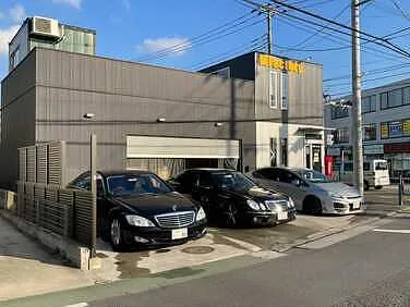 M・ファクトリー外観