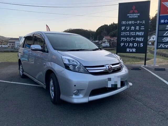 アイシス　4WD　邑智郡邑南町　T様