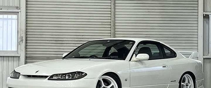 中古車販売画像