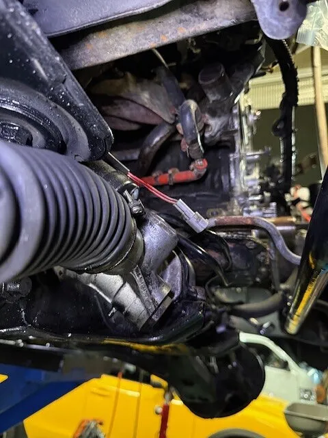 広島市東区　トヨタ 20ソアラ　修理続き