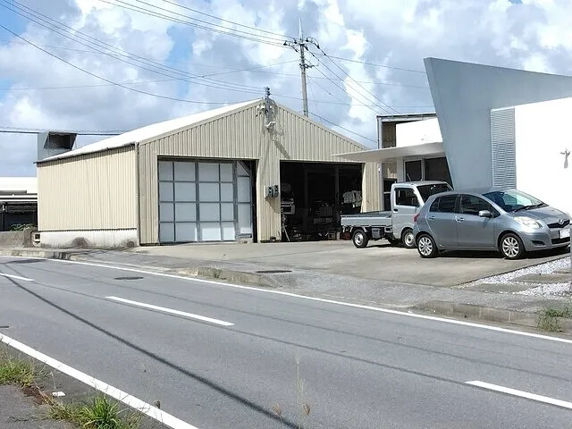 沖縄・車検・修理・板金・南城市　オートボディー阿波根
