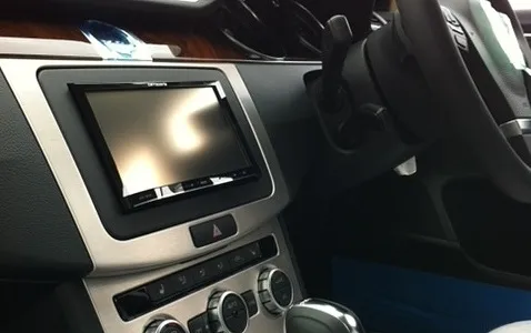 電装品販売取付画像