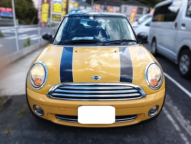 横浜市都筑区でMINIの車検整備なら、輸入車対応のプロ整備士が担当！