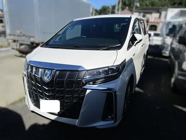 HV車も対応！アルファードの車検整備でパンク修理剤・ATF・ブレーキまで一括点検