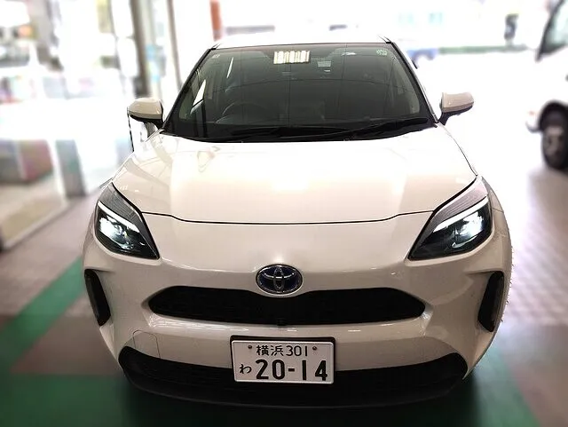 「ヤリスクロス4WDを保険修理時に｜特約対応レンタカーで安心代車体制」
