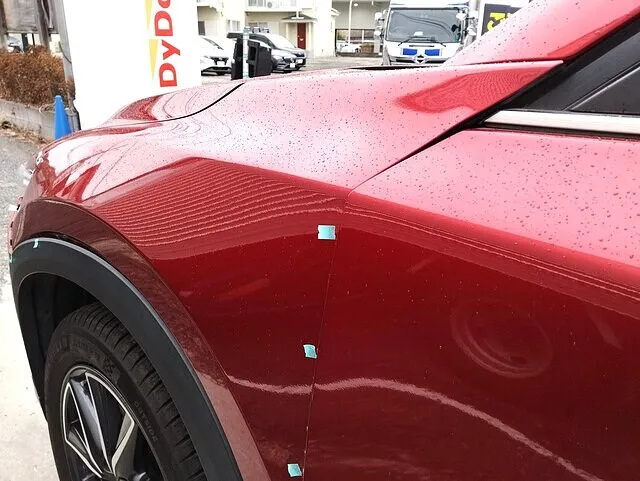 赤 フロントバンパー 汚れ傷あり 中古部品で格安修理！ 日産プレサージュ フロント擦りキズ修理