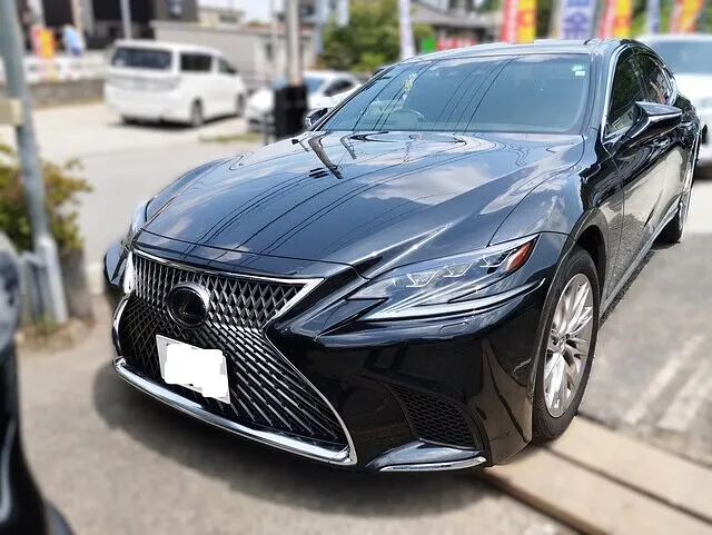 ⭐️Google★5評価・高級車でも安心｜レクサス500h（GVF55）保険修理×レクサスIS代車特約セット対応【横浜市都筑区】