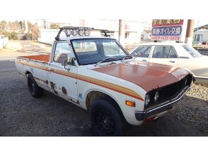 ダットサントラック