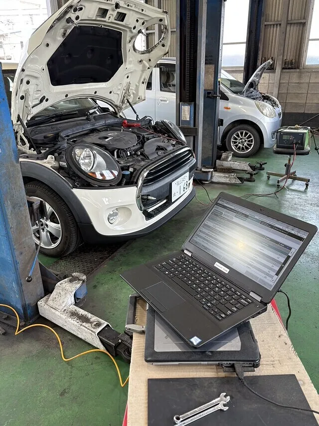 BMW MINI　電動パワーステアリング修理