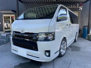 レジアスエースバン