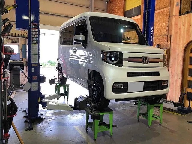 富山市　アライメント調整　NｰVAN
