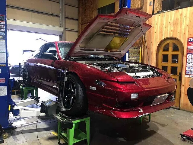 富山市　アライメント調整　180SX