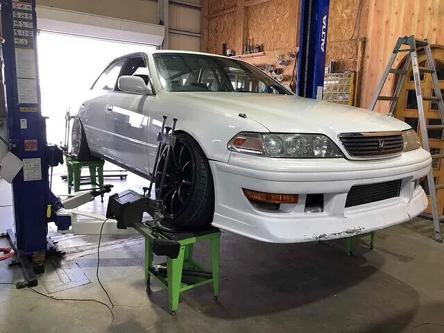 富山市　アライメント調整　JZX100マークⅡ