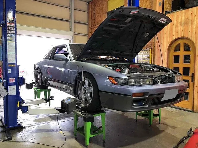 富山市　アライメント調整　S13シルビア