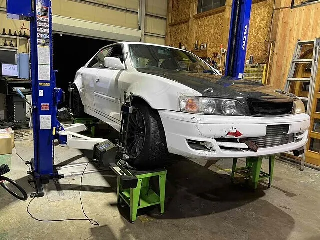 富山市　アライメント調整　チェイサーJZX100