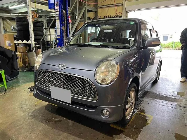 富山市　マフラー交換　ミラジーノ