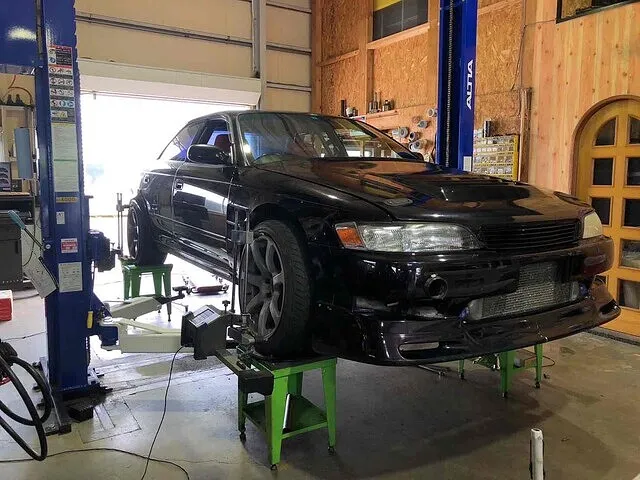 富山市　アライメント調整　JZX90マークⅡ
