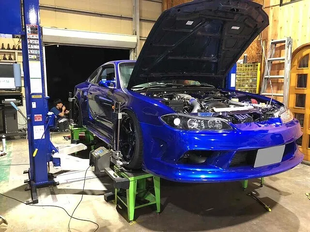 富山市　アライメント調整　S15シルビア