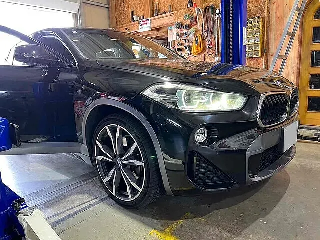富山市　ブレーキパッド交換　BMW X2
