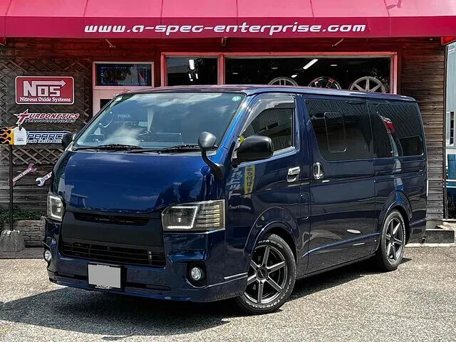 富山市　マフラー修理ステー製作　ハイエース