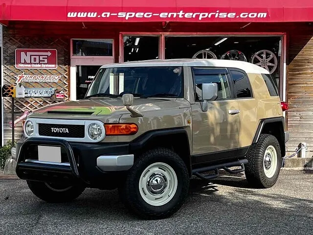 富山市　アライメント調整　FJクルーザー