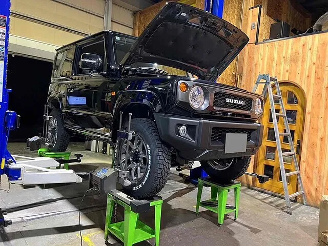 富山市　アライメント調整　ジムニー