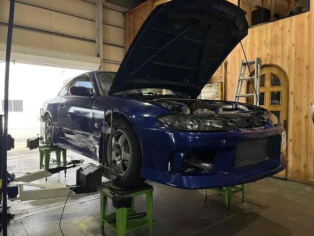 富山市　アライメント調整　S15シルビア