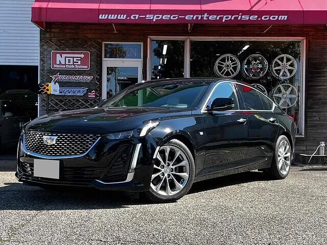 富山市　オイル交換　キャデラック