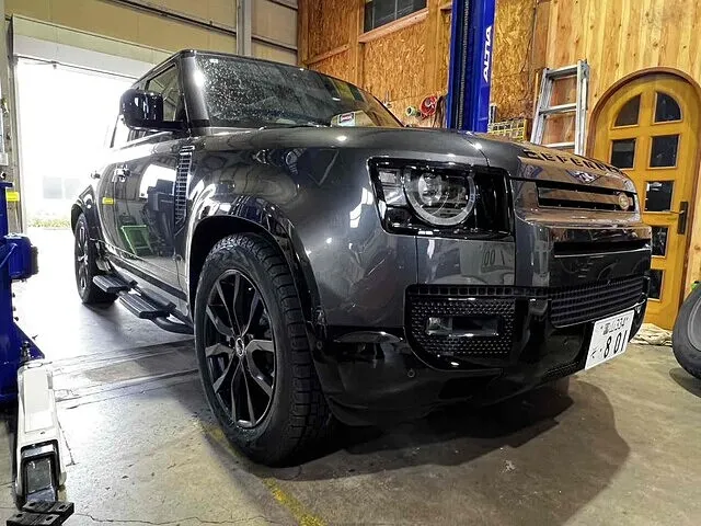 富山市　タイヤホイール取付　ディフェンダー