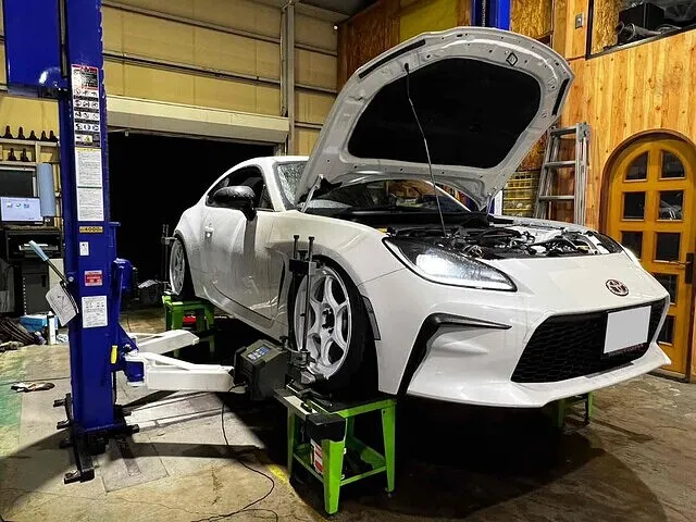 富山市　アライメント調整　ZN8