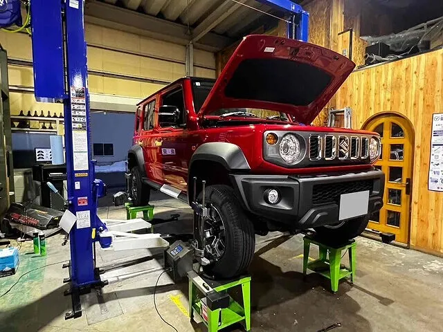 富山市　アライメント調整　ジムニーノマド