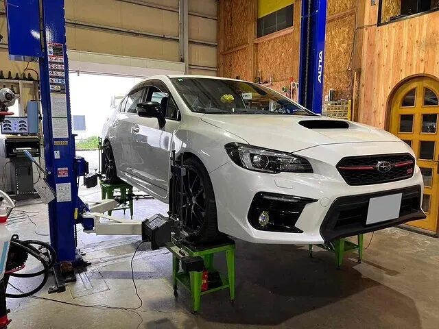 富山市　アライメント調整　WRX VAB