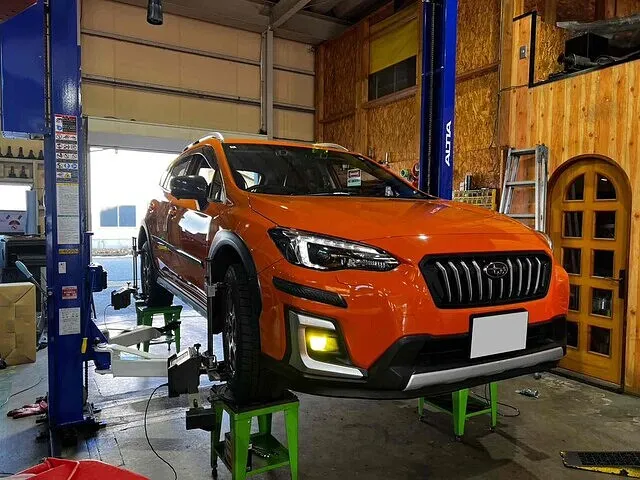 富山市　アライメント調整　スバルXV
