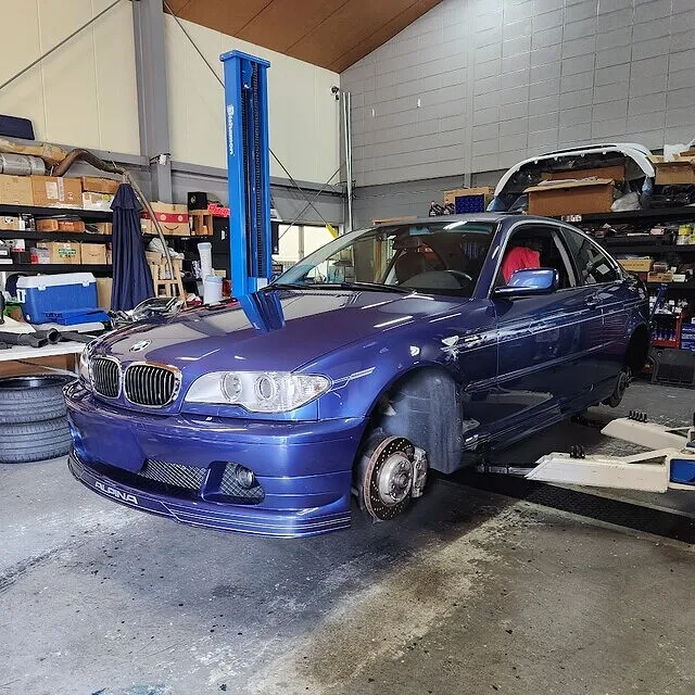 大阪　BMW　ALPINA　ユニフォミティマッチング