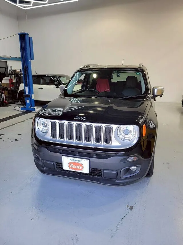 輸入車車検　Jeep レネゲード