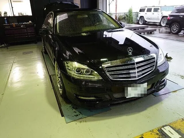 笠松町 メルセデスベンツ W221 Sクラス セルモーター交換
