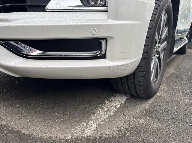 笠松町 鈑金 トヨタ アルファード ケンスタイル エアロ 修理