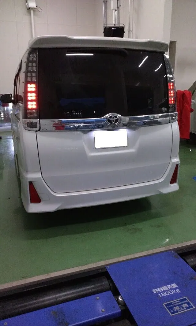 岐阜市　車検　ヴォクシー　オルタネーター