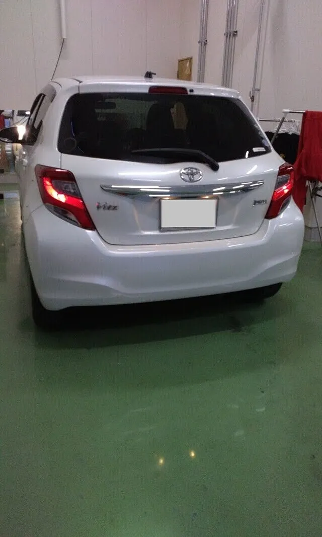 岐阜市　車検　ヴィッツ　ウィンカーレンズ