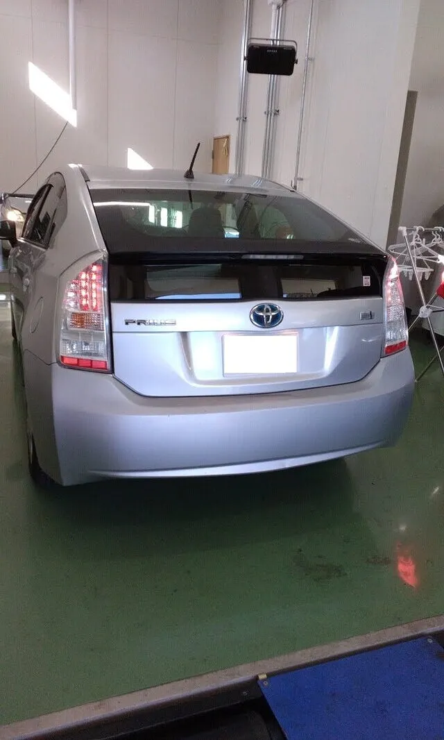 岐阜市　車検　プリウス　ブレーキオイル