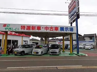 クサカベモータース外観