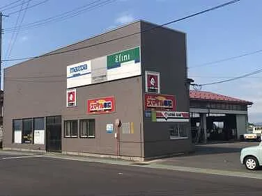 弘前マツダ自動車外観
